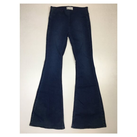 FREE PEOPLE Medium/Dark Wash Stretch Denim Pull On Flare Leg Jeans - Picture 1 of 8